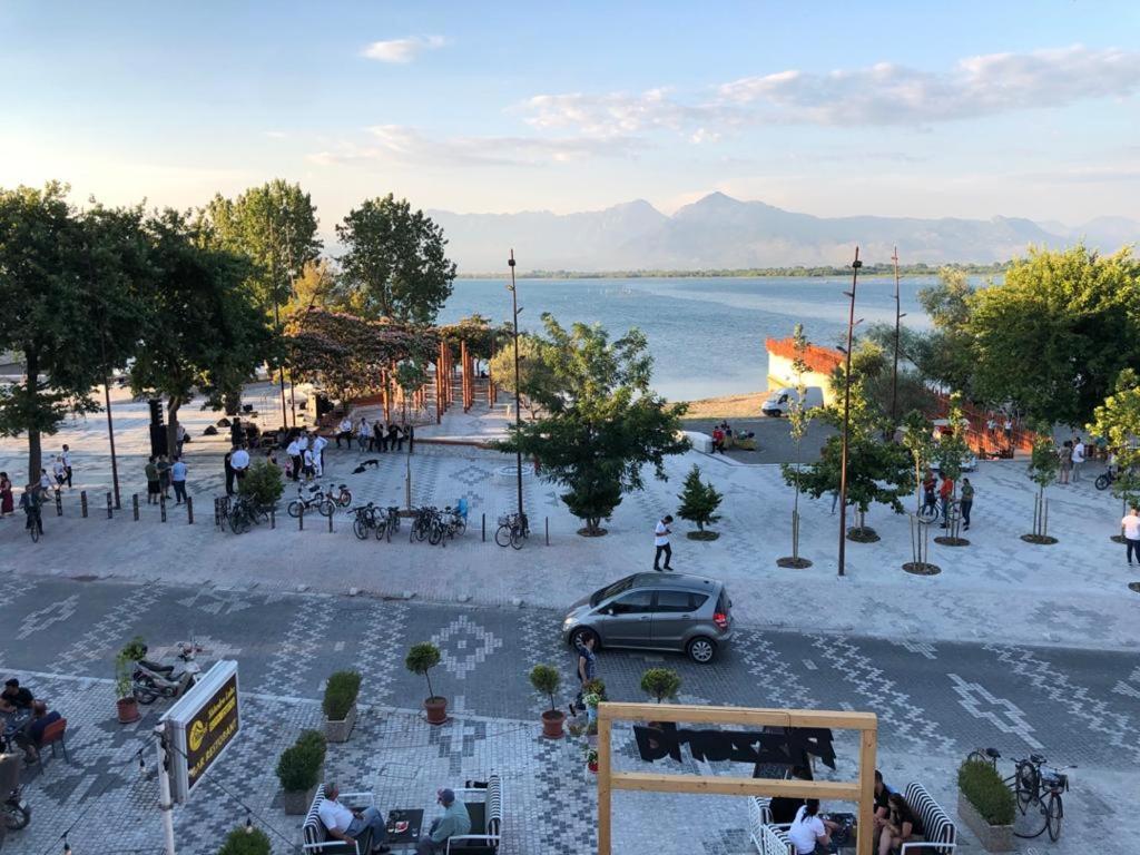 Široka Hotel Shkodra Lake المظهر الخارجي الصورة