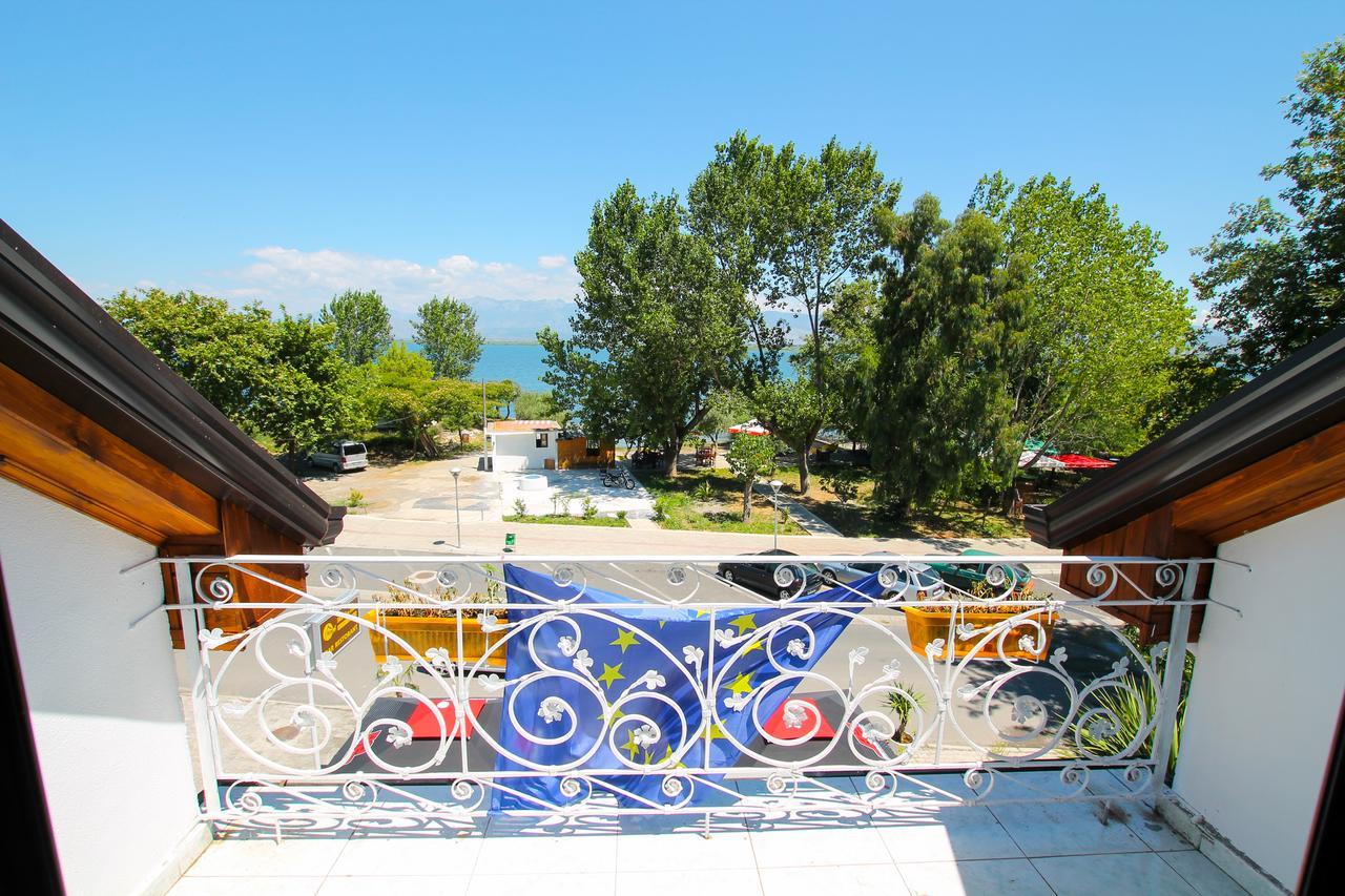 Široka Hotel Shkodra Lake المظهر الخارجي الصورة